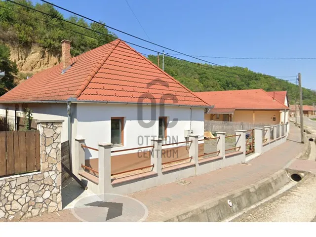 Eladó ház Bátaapáti 85 nm