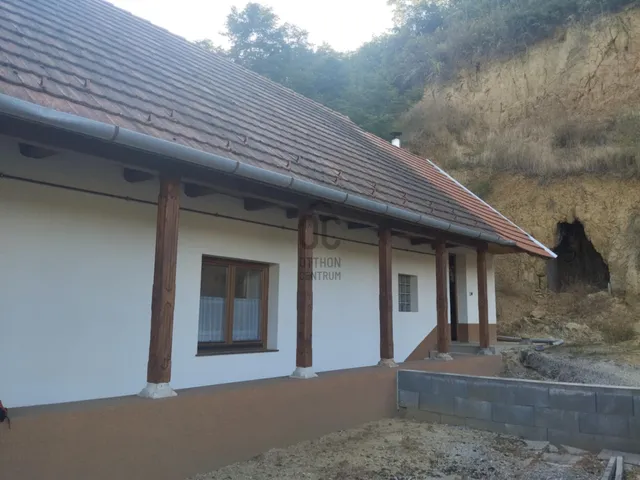 Eladó ház Bátaapáti 85 nm