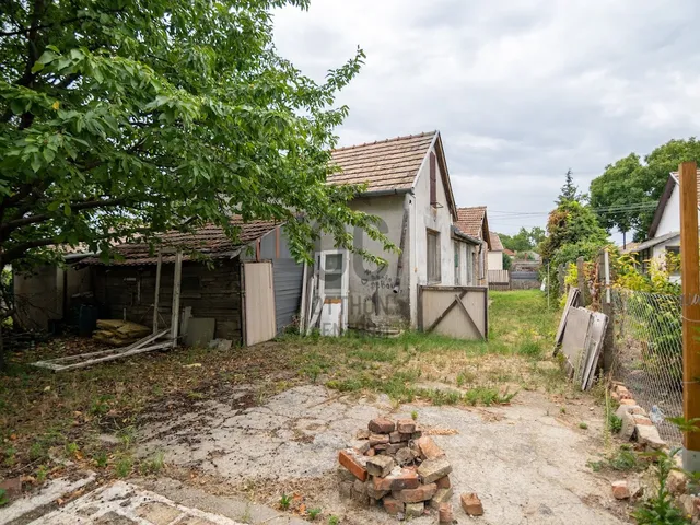 Eladó ház Szekszárd, Újváros, Patak utca 105 nm