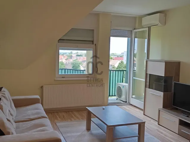 Kiadó lakás Szekszárd, Alsóváros 54 nm