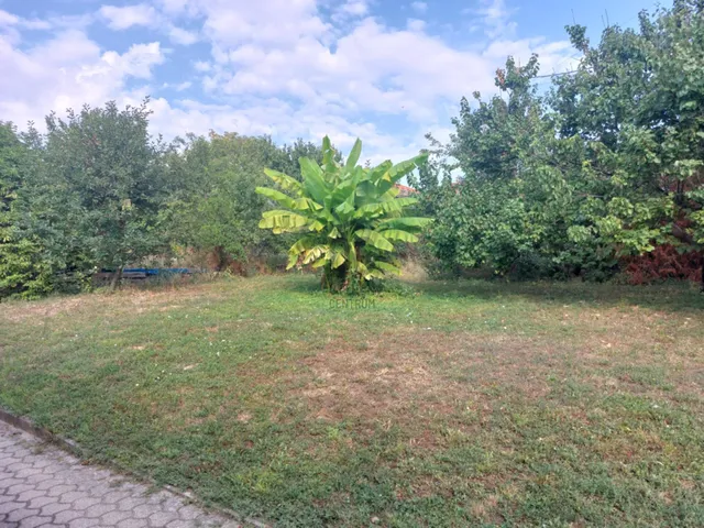 Eladó telek Szekszárd, Felsőváros 1004 nm