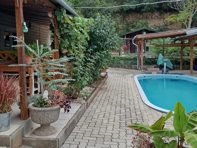 Eladó ház Kakasd 70 nm