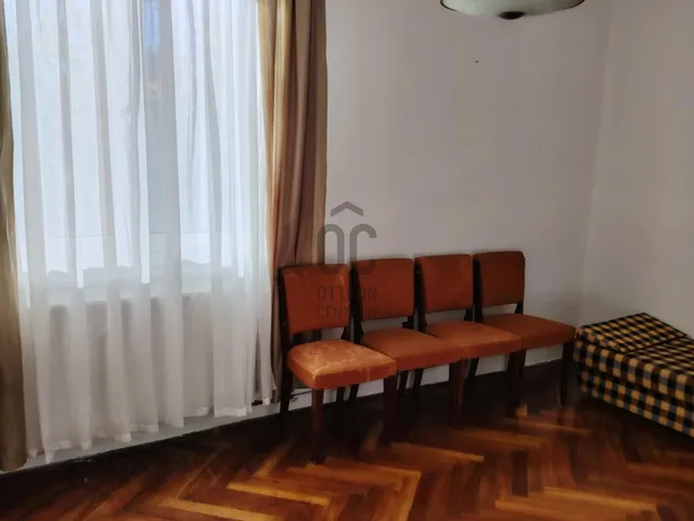 Kiadó ház Szekszárd, Parászta, Lőtéri köz 81 nm