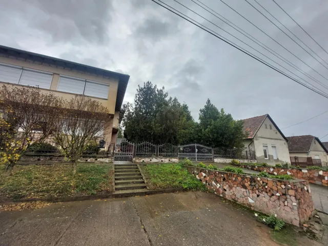 Eladó ház Tolnanémedi, Kossuth Lajos utca 440 nm