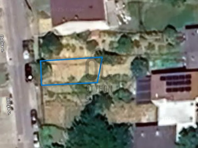 Eladó telek Szekszárd, Ibolya utca 101 nm