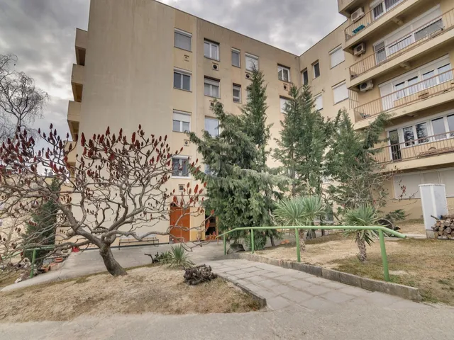 Eladó lakás Szekszárd, Felsőváros, Semmelweis utca 56 nm