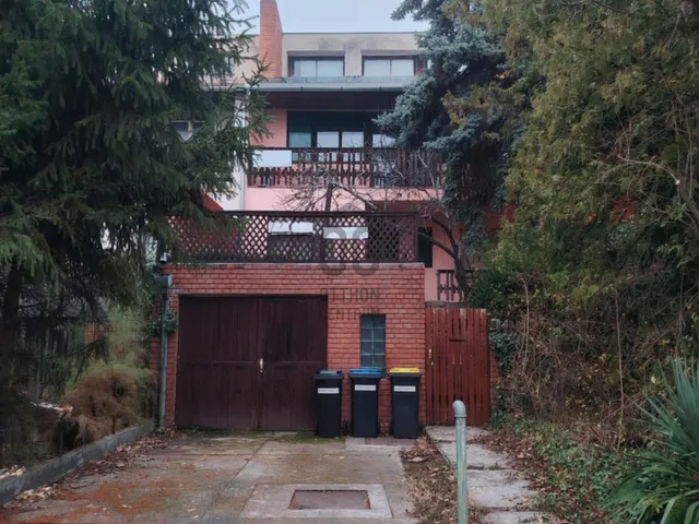 Eladó ház Szekszárd, Felsőváros 188 nm