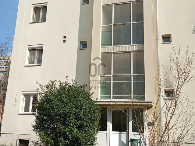 Eladó lakás Szekszárd 56 nm