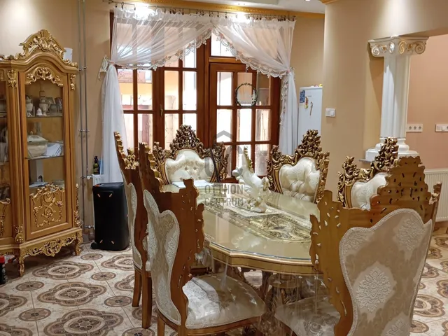 Eladó ház Bátaszék 192 nm