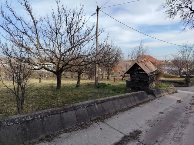 Eladó mezőgazdasági ingatlan Szekszárd, Palánkihegy, Hárslevelű dűlő 1058 nm
