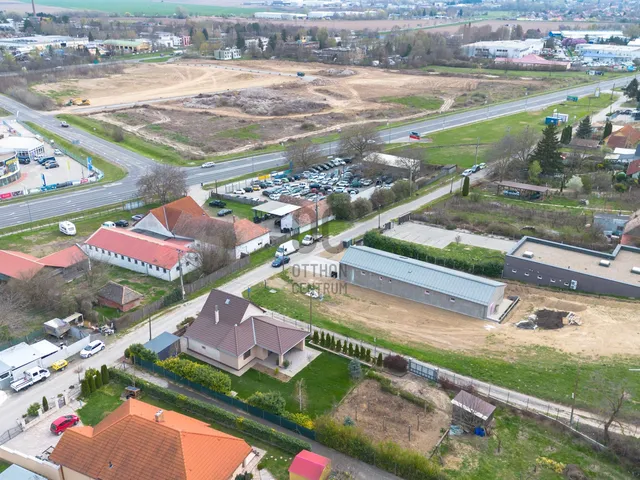 Eladó mezőgazdasági ingatlan Szekszárd, Palánkihegy, Hárslevelű dűlő 1058 nm