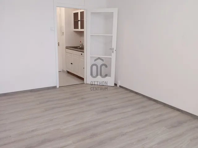 Kiadó lakás Szekszárd, Mikes utca 23 nm