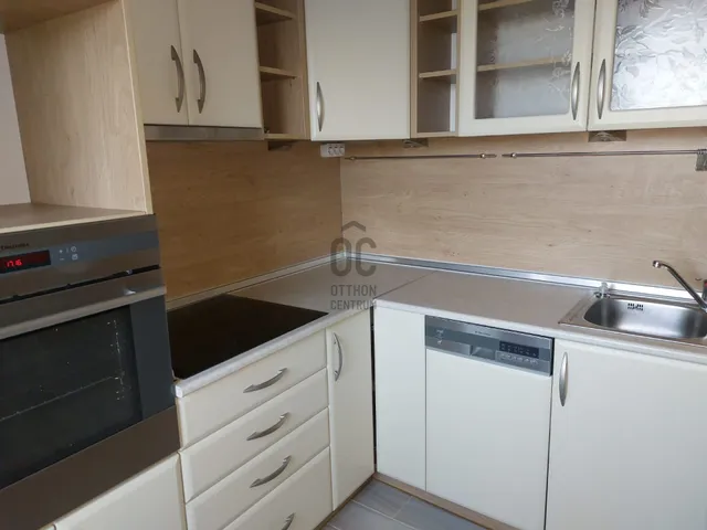 Kiadó lakás Szekszárd, Alsóváros, Béri Balogh Ádám utca 49 nm