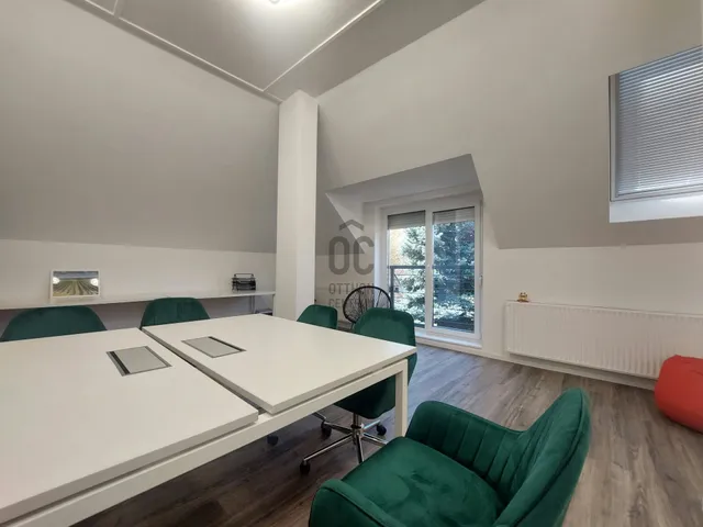 Kiadó kereskedelmi és ipari ingatlan Szekszárd 27 nm