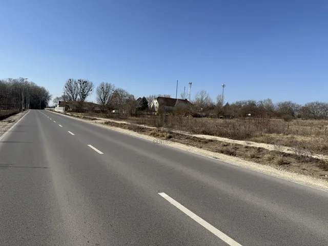 Eladó telek Budapest XVII. kerület, Rákosliget 725 nm