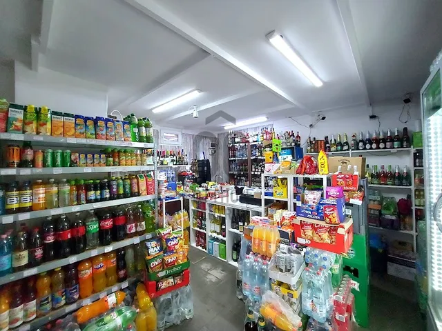 Eladó kereskedelmi és ipari ingatlan Budapest XV. kerület, Rákospalota 22 nm