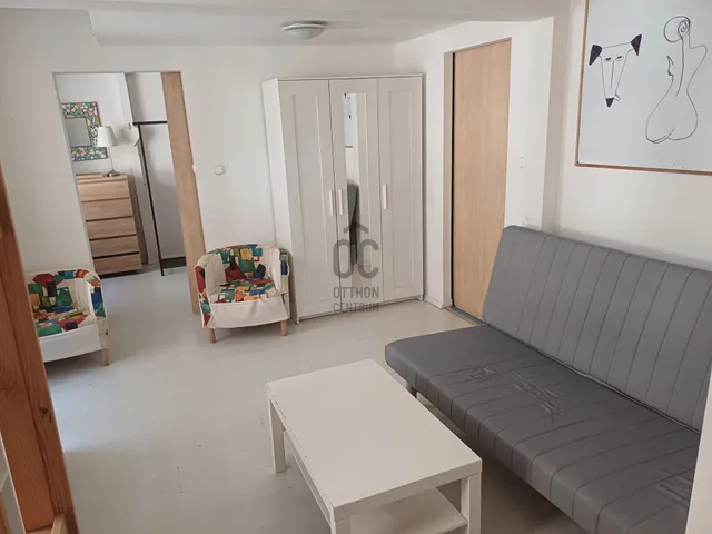 Eladó lakás Budapest VI. kerület 37 nm
