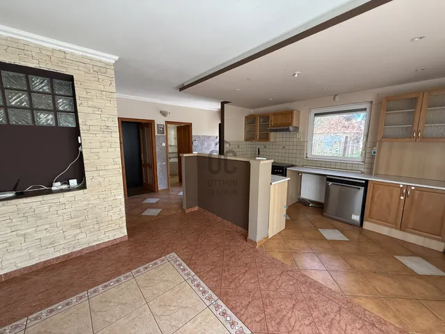 Eladó ház Budapest XVIII. kerület, Ganztelep 132 nm