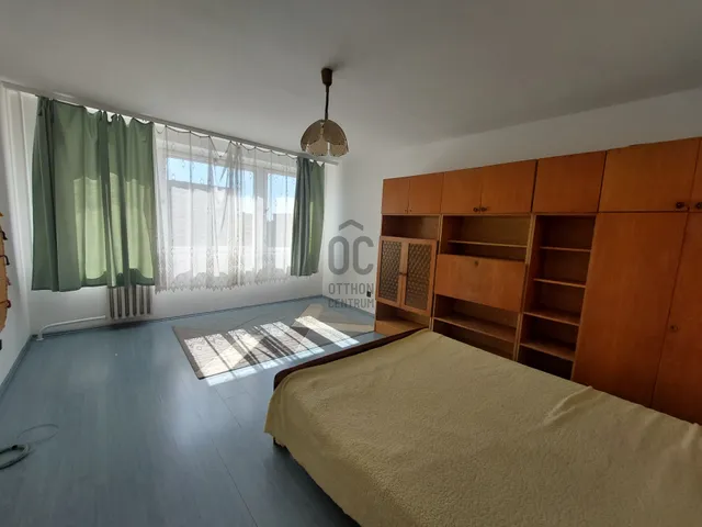 Kiadó lakás Budapest X. kerület, Újhegy 49 nm