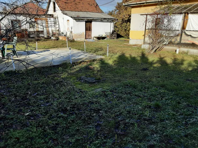 Eladó telek Budapest XVII. kerület, Rákoshegy 729 nm