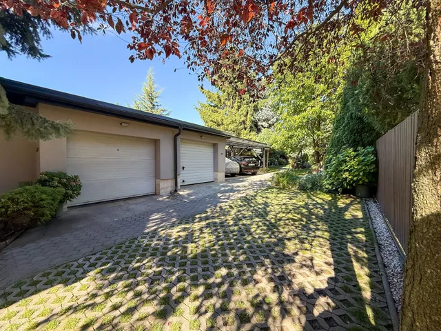 Eladó ház Budapest XVI. kerület, Cinkota 224 nm