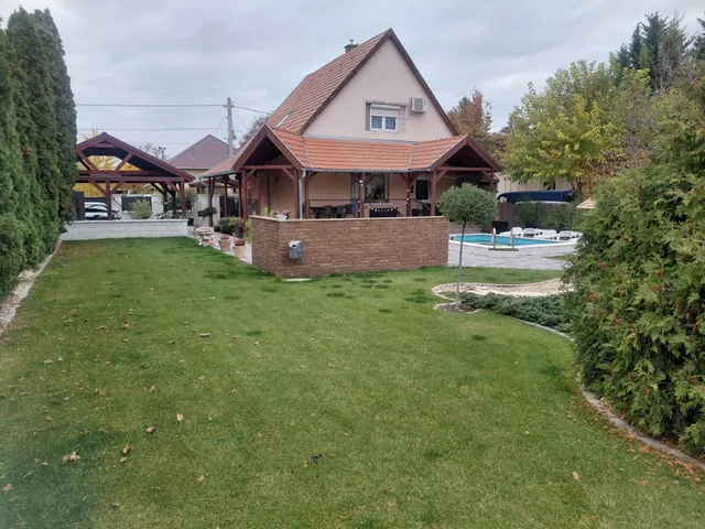 Eladó ház Taksony 127 nm