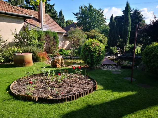 Eladó ház Üllő 170 nm