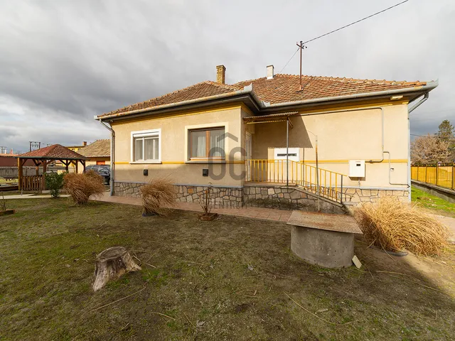 Eladó ház Nagykáta 110 nm