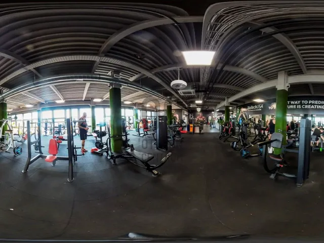 Kiadó kereskedelmi és ipari ingatlan Budapest X. kerület, Ligettelek 600 nm