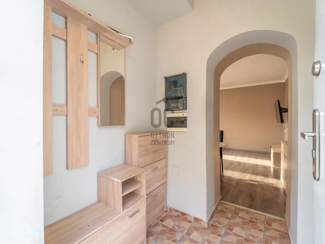 Eladó ház Pécel 53 nm