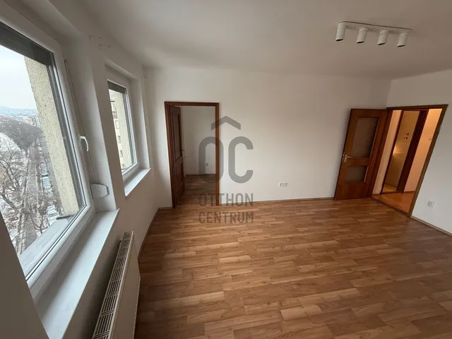 Kiadó lakás Budapest XII. kerület, Németvölgy, Győri út 38 nm