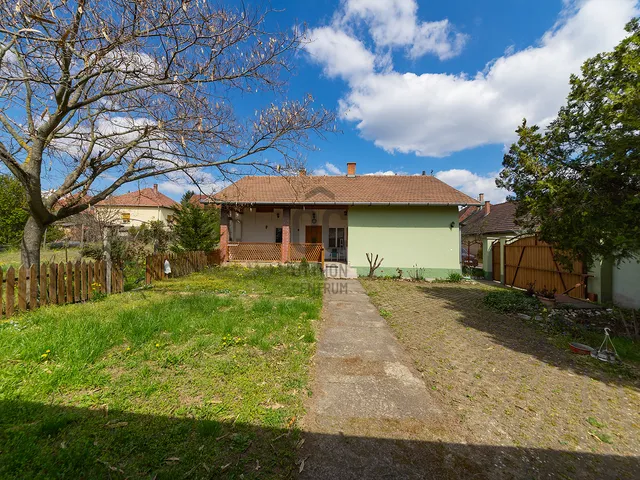 Eladó ház Mogyoród 78 nm