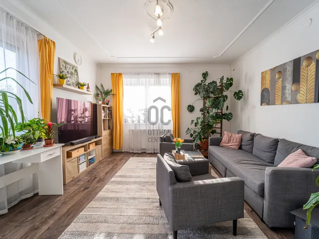 Eladó ház Budapest XVI. kerület, Sashalom 721 nm
