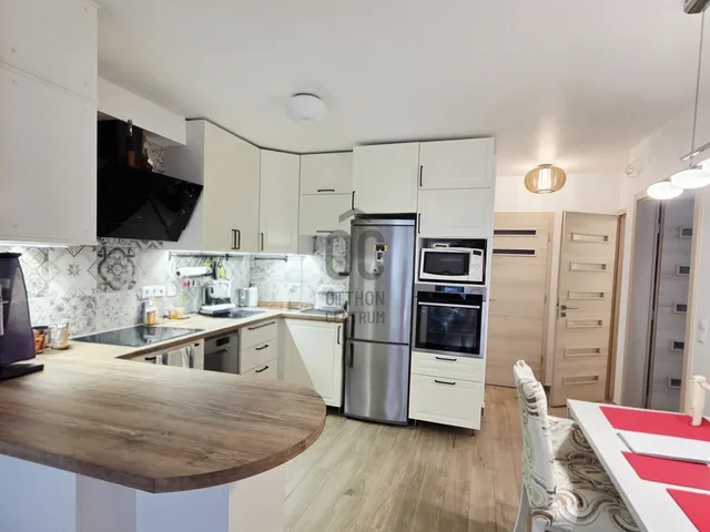 Eladó lakás Budapest X. kerület, Laposdűlő 70 nm