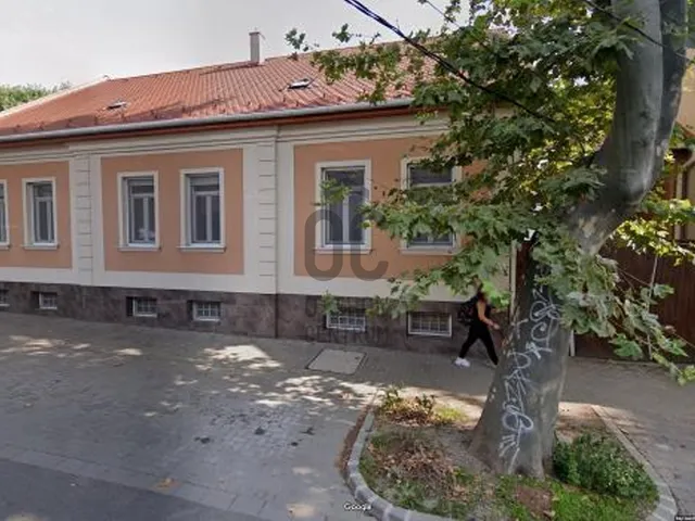 Eladó ház Székesfehérvár, Belváros 249 nm
