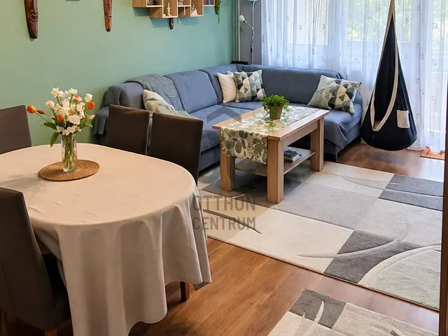 Eladó lakás Budapest XXI. kerület 76 nm