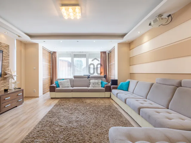 Eladó ház Zsombó 120 nm