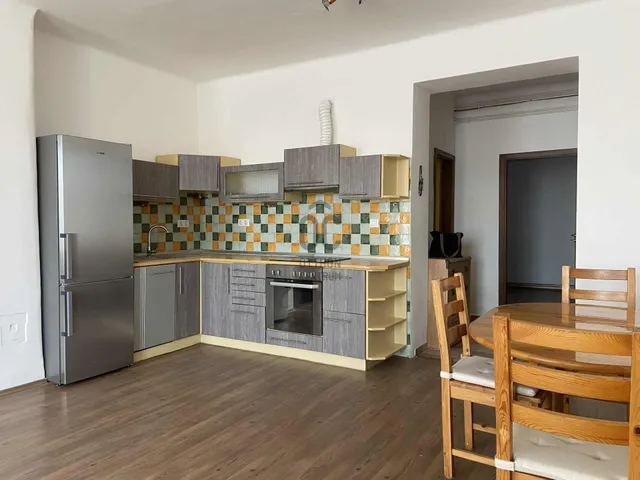 Kiadó lakás Szeged, Belváros 56 nm