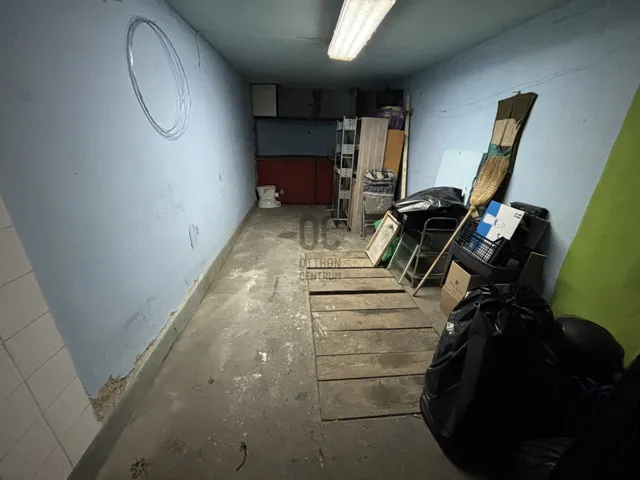 Eladó garázs Szeged, Tarján 13 nm