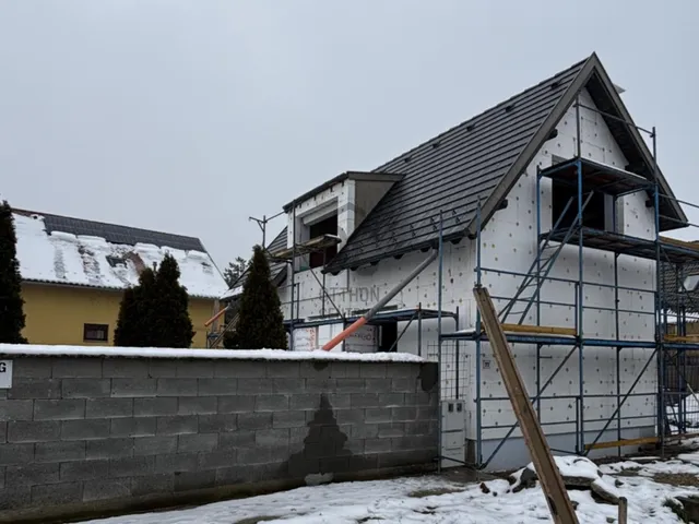 Eladó ház Szeged, Szőreg 151 nm