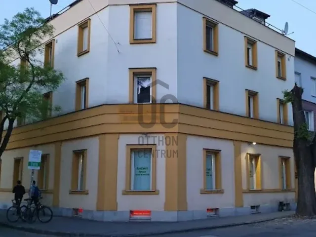 Kiadó kereskedelmi és ipari ingatlan Szeged, Belváros