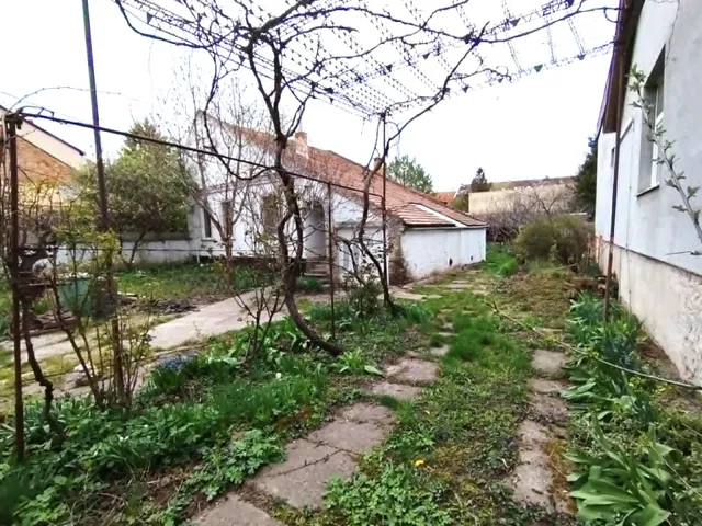 Eladó ház Szeged, Móraváros 122 nm