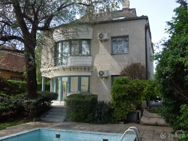 Kiadó kereskedelmi és ipari ingatlan Budapest XI. kerület, Sashegy 400 nm