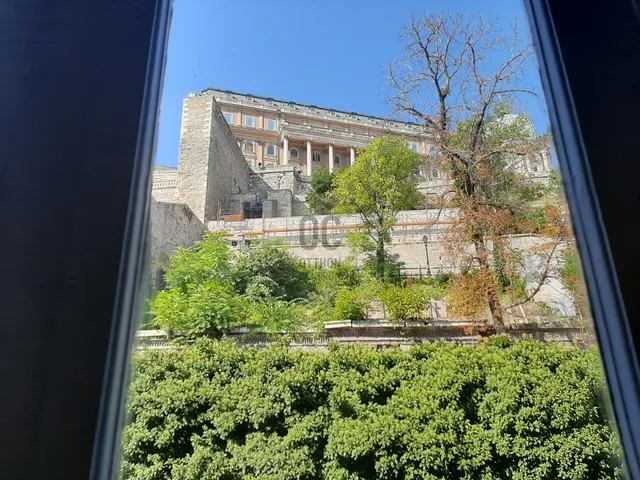 Eladó lakás Budapest I. kerület 60 nm