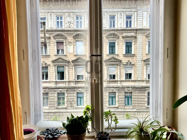Eladó lakás Budapest VIII. kerület 95 nm