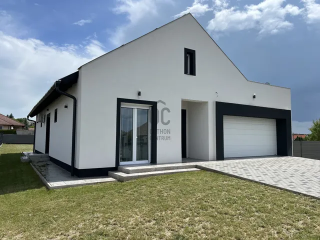 Eladó ház Balatongyörök 178 nm