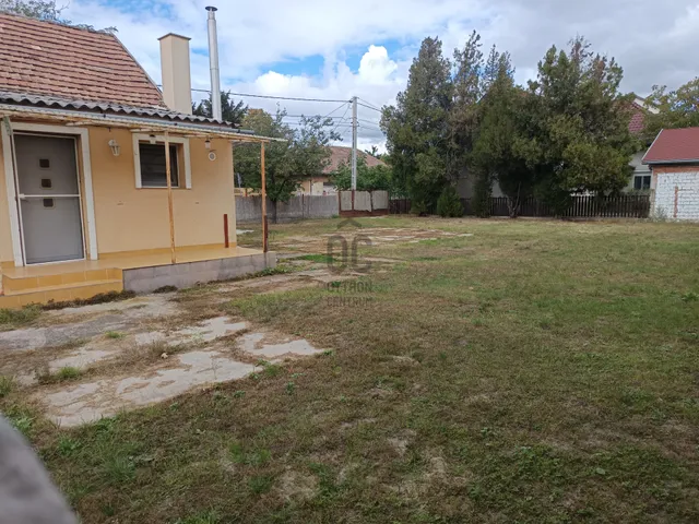 Eladó telek Dunaharaszti 784 nm