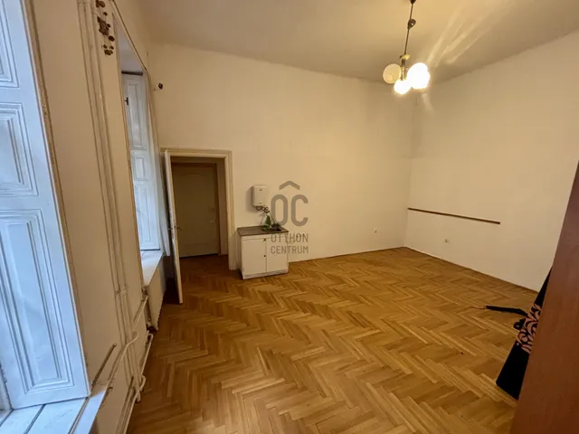 Eladó lakás Budapest V. kerület, Bank negyed 126 nm