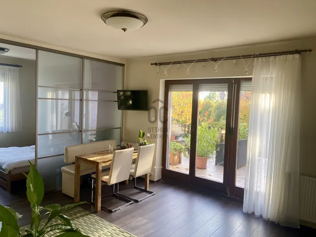 Eladó lakás Budapest XII. kerület, Svábhegy, Normafa út 61 nm