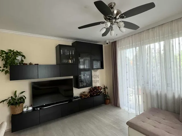 Eladó lakás Budapest X. kerület, Népliget 111 nm